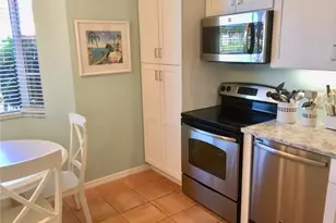 100 L'Ambiance Cir, Naples, FL 34108 - Photo 7