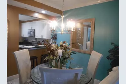 2080 W 1st St #304, Fort Myers, FL 33901 - Photo 3