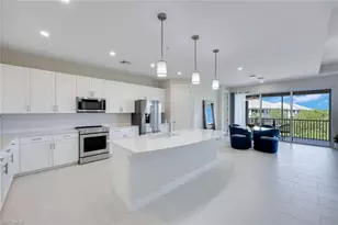 273 Indies Dr E, Naples, FL 34114 - Photo 7