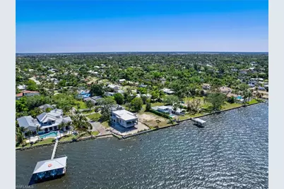 1204 Alhambra Dr, Fort Myers, FL 33901 - Photo 7