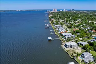 1204 Alhambra Dr, Fort Myers, FL 33901 - Photo 19