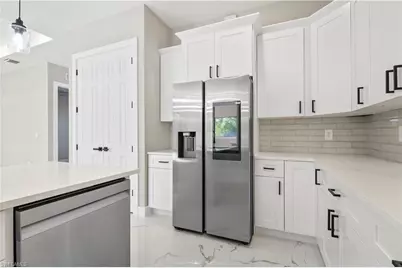 1561 NW 26th Pl, Cape Coral, FL 33993 - Photo 7