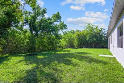 1561 NW 26th Pl, Cape Coral, FL 33993 - Photo 27