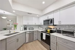 2761 Citrus Lake Dr, Naples, FL 34109 - Photo 13