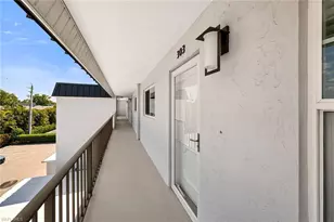 4200 Belair Ln, Naples, FL 34103 - Photo 23