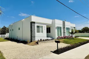 2479 Shadowlawn Dr, Naples, FL 34112 - Photo 1