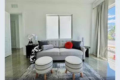 2479 Shadowlawn Dr, Naples, FL 34112 - Photo 7