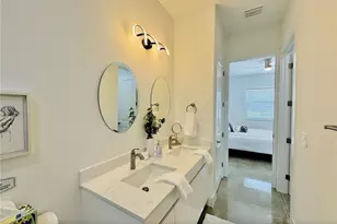 2479 Shadowlawn Dr, Naples, FL 34112 - Photo 21