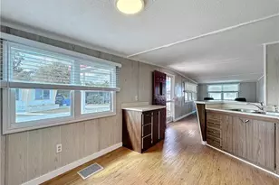 139 Gaslight Ave, North Fort Myers, FL 33917 - Photo 17