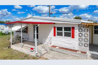 139 Gaslight Ave, North Fort Myers, FL 33917 - Photo 39