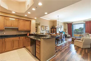 2748 Tiburon Blvd E, Naples, FL 34109 - Photo 9