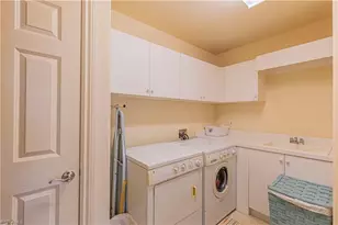 2748 Tiburon Blvd E, Naples, FL 34109 - Photo 21