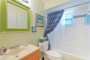 2718 SW 9th Pl, Cape Coral, FL 33914 - Photo 21