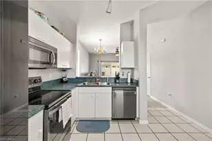 3627 Pine Oak Cir, Fort Myers, FL 33916 - Photo 9