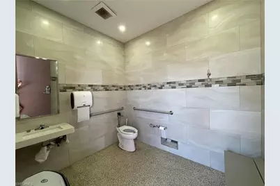 1900 Alamanda Dr #204, Naples, FL 34102 - Photo 27