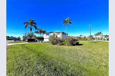 103 Tahiti Cir, Naples, FL 34113 - Photo 19