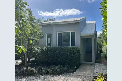 2548 Weeks Ave, Naples, FL 34112 - Photo 1