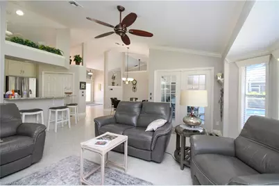 333 Wentworth Ct, Naples, FL 34104 - Photo 19