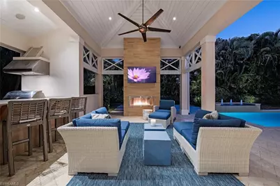 670 Mooring Line Dr, Naples, FL 34102 - Photo 3