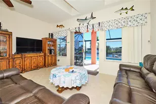 4111 Oasis Blvd, Cape Coral, FL 33914 - Photo 9