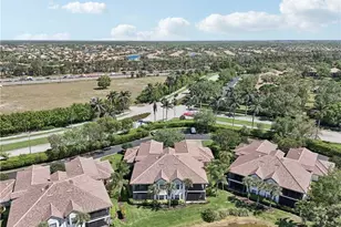 8188 Saratoga Dr, Naples, FL 34113 - Photo 29