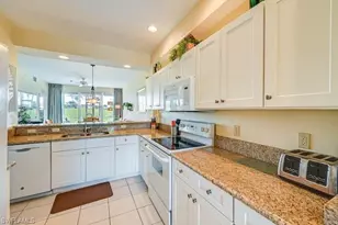 7905 Mahogany Run Ln, Naples, FL 34113 - Photo 5