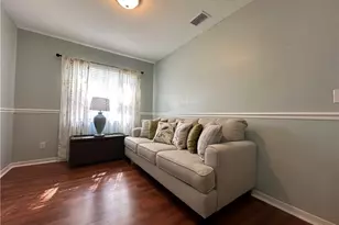 241 Robin Hood Cir, Naples, FL 34104 - Photo 13