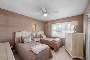 185 Penny Ln, Naples, FL 34112 - Photo 37