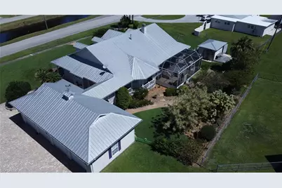 234 W Circle Dr, Clewiston, FL 33440 - Photo 7