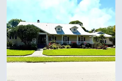 234 W Circle Dr, Clewiston, FL 33440 - Photo 1