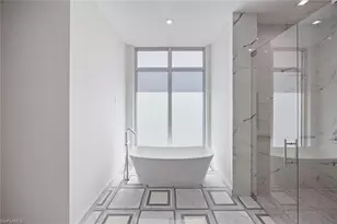 1165 8th St S, Naples, FL 34102 - Photo 31