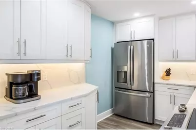 4005 Gulf Shore Blvd N #404, Naples, FL 34103 - Photo 13