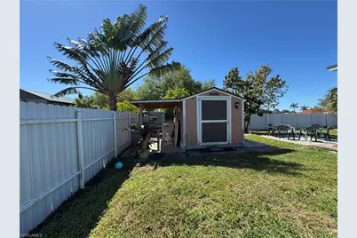 2144 NE 28th St, Cape Coral, FL 33909 - Photo 45