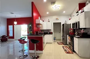 2144 NE 28th St, Cape Coral, FL 33909 - Photo 15