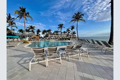 2122 Gulf Beach Villas, Captiva, FL 33924 - Photo 21