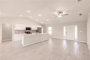 28 NW 20th St, Cape Coral, FL 33993 - Photo 11