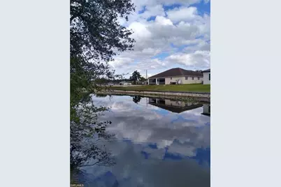 400 NW 9th St, Cape Coral, FL 33993 - Photo 1