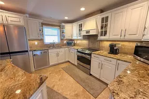 27950 Village Dr, Bonita Springs, FL 34135 - Photo 3