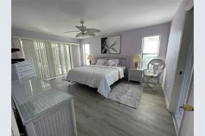 130 SE 44th St, Cape Coral, FL 33904 - Photo 11