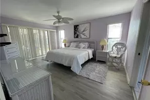 130 SE 44th St, Cape Coral, FL 33904 - Photo 11