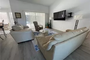 130 SE 44th St, Cape Coral, FL 33904 - Photo 7