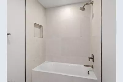 518 Cypress Way E, Naples, FL 34110 - Photo 27
