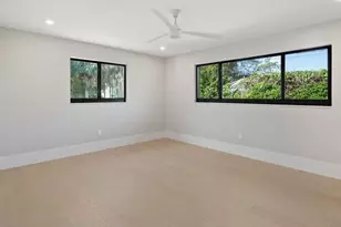 518 Cypress Way E, Naples, FL 34110 - Photo 25