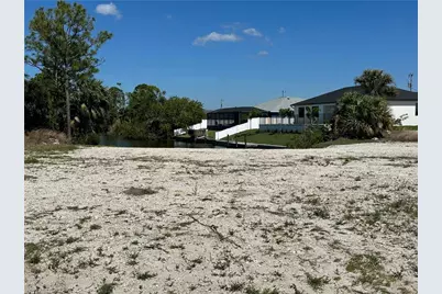 2111 NE 41st St, Cape Coral, FL 33909 - Photo 5