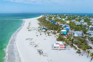 484 Gulf Bend Dr, Captiva, FL 33924 - Photo 7