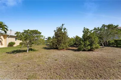 3409 Embers Pkwy W, Cape Coral, FL 33993 - Photo 11