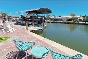 11 Palmview Blvd, Fort Myers Beach, FL 33931 - Photo 5