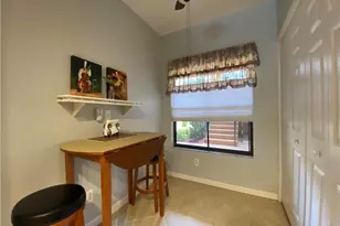 155 Vintage Cir, Naples, FL 34119 - Photo 5