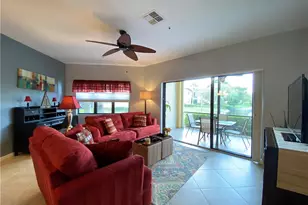 155 Vintage Cir, Naples, FL 34119 - Photo 7