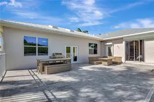 2024 Imperial Cir, Naples, FL 34110 - Photo 47